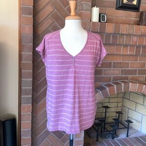 kuhl  tender blend v-neck top with rolled short sleeves